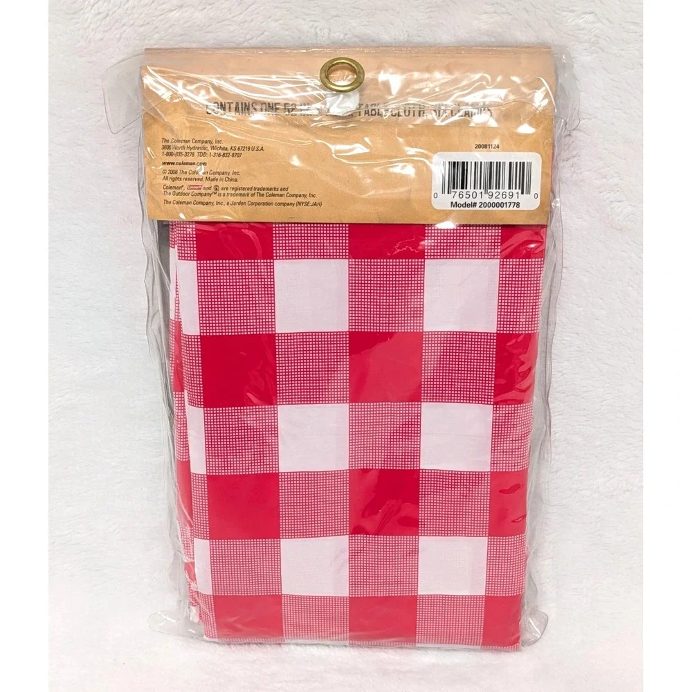 VTG Coleman Vinyl Picnic Tablecloth 52x70 with 6 Steel Clamps Red Checkered NEW